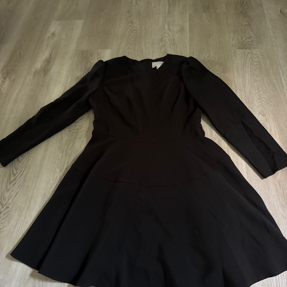 Gal meets Glam black dress